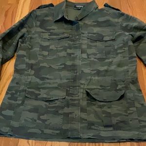 Buffalo David Britton~Camo Jacket~💚🖤